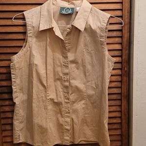 DisneyWorld Golf button down tank top